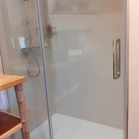 펜션 Le De La De L'oiseau *